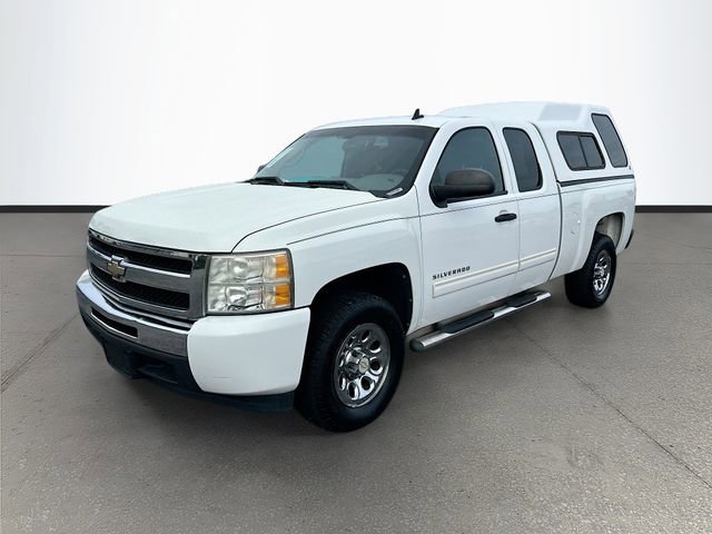 Used 2011 Chevrolet Silverado 1500 LS RWD image 3