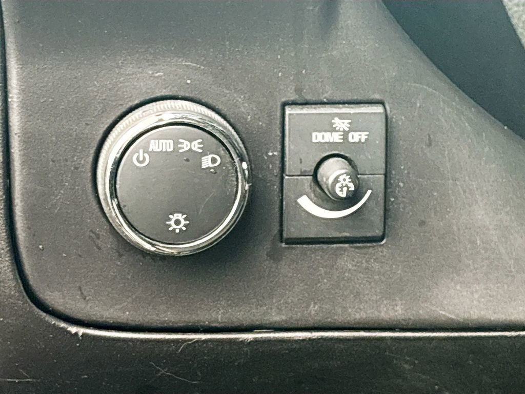 Used 2025 Chevrolet Express 2500 Work Van w/ Driver Convenience Package image 10