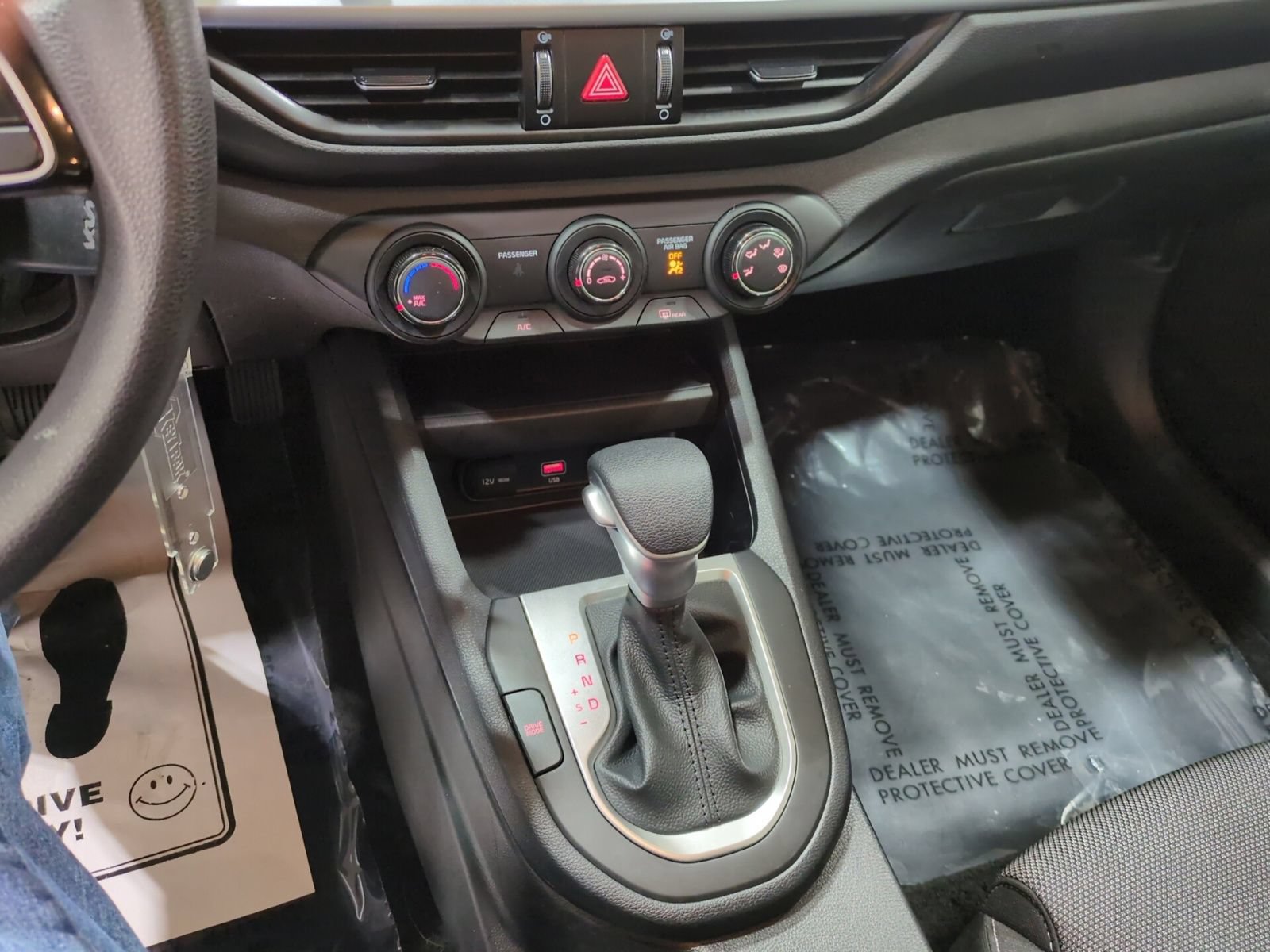 Certified 2024 Kia Forte LXS w/ LXS Technology Package FWD image 21