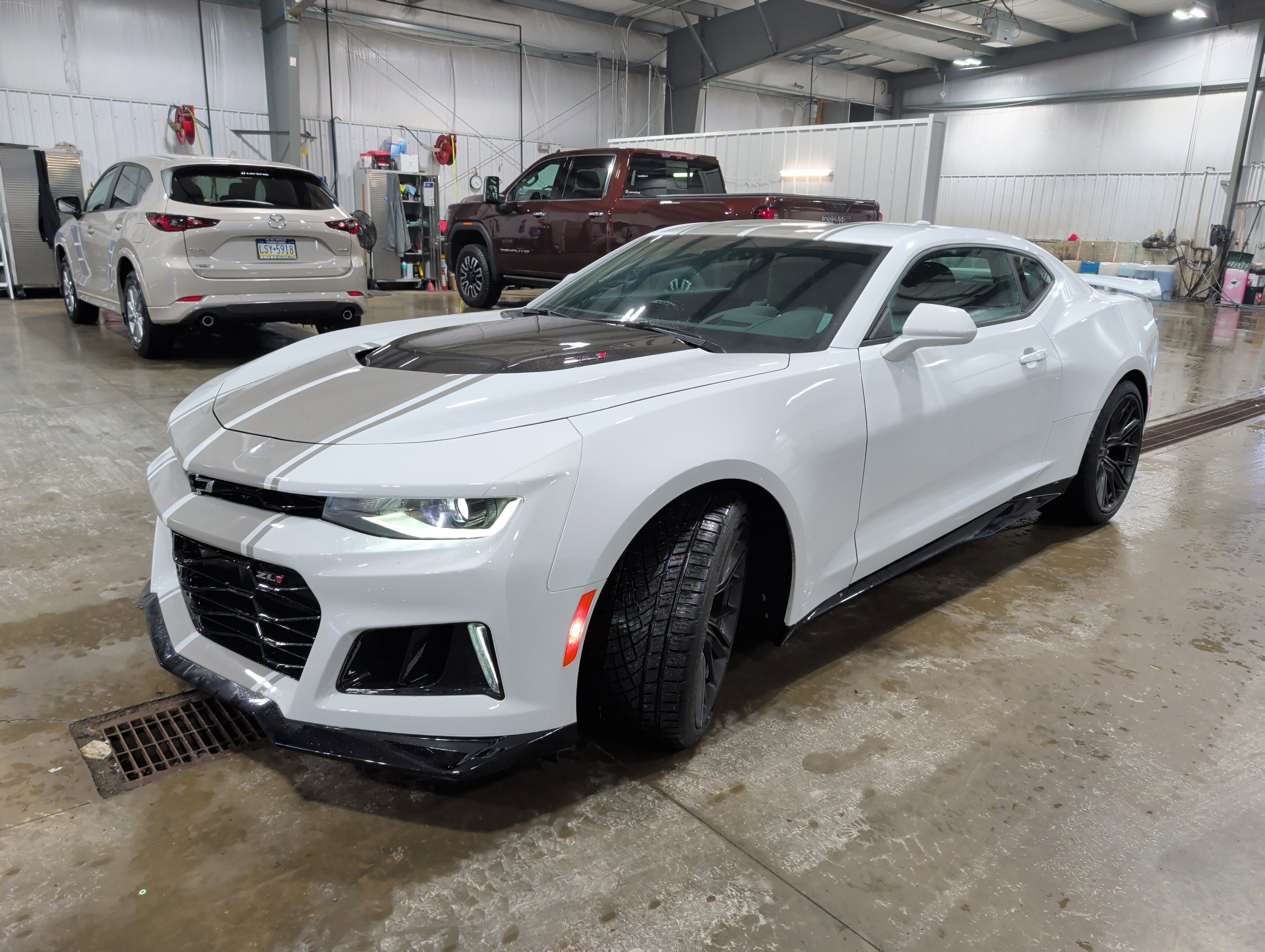 Used 2023 Chevrolet Camaro ZL1 RWD image 7