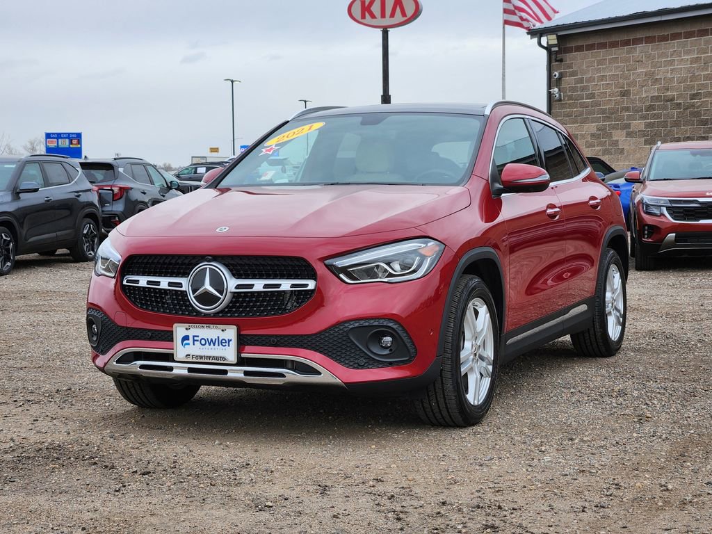 Used 2021 Mercedes-Benz GLA 250 4MATIC image 4