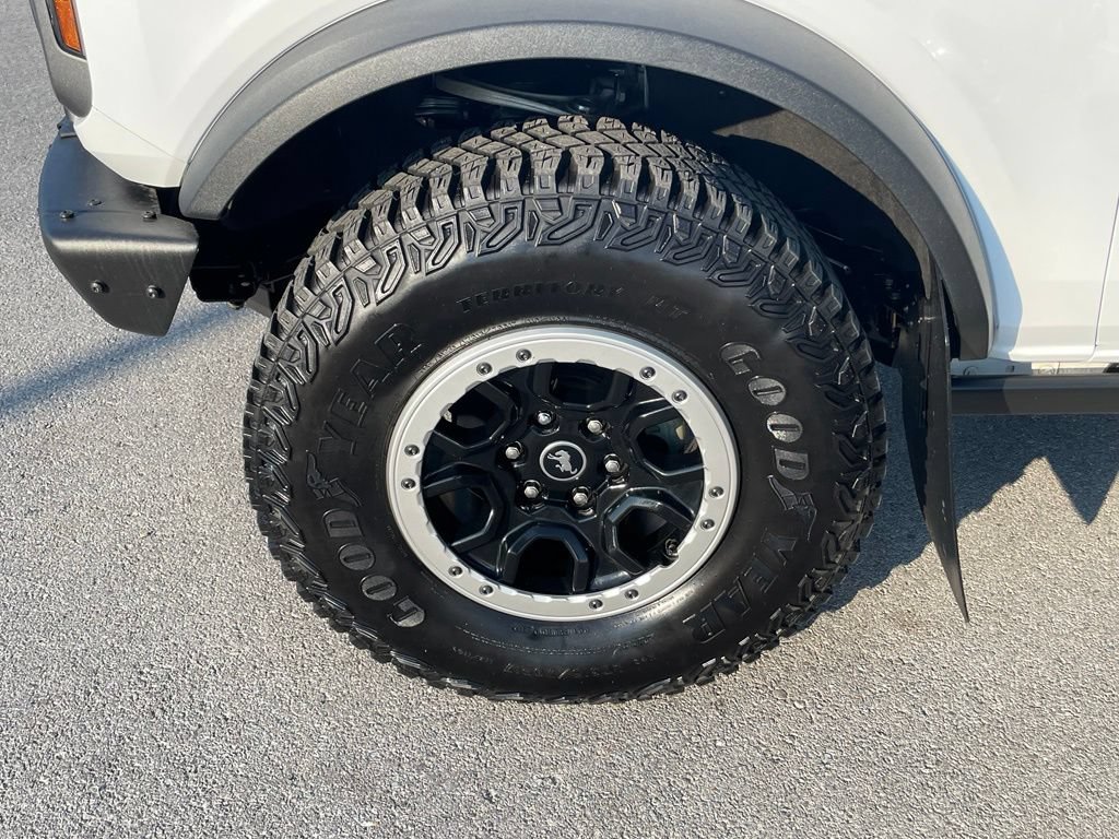 Used 2023 Ford Bronco Badlands w/ Sasquatch Package AWD/4WD image 31