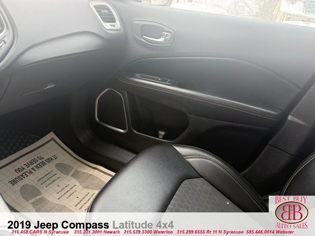 Used 2019 Jeep Compass Latitude w/ Cold Weather Group AWD/4WD image 31