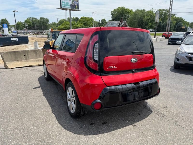 Used 2016 Kia Soul + w/ Audio Package FWD image 6