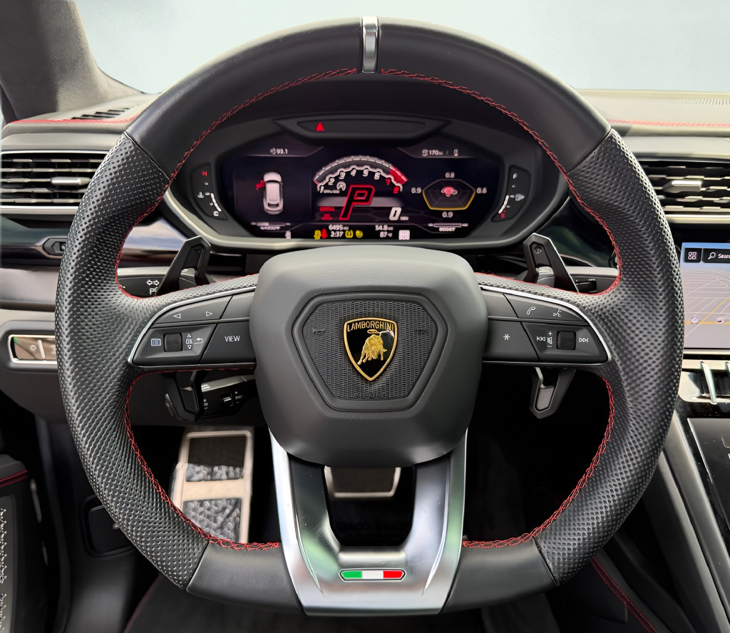 Used 2021 Lamborghini Urus AWD/4WD image 49
