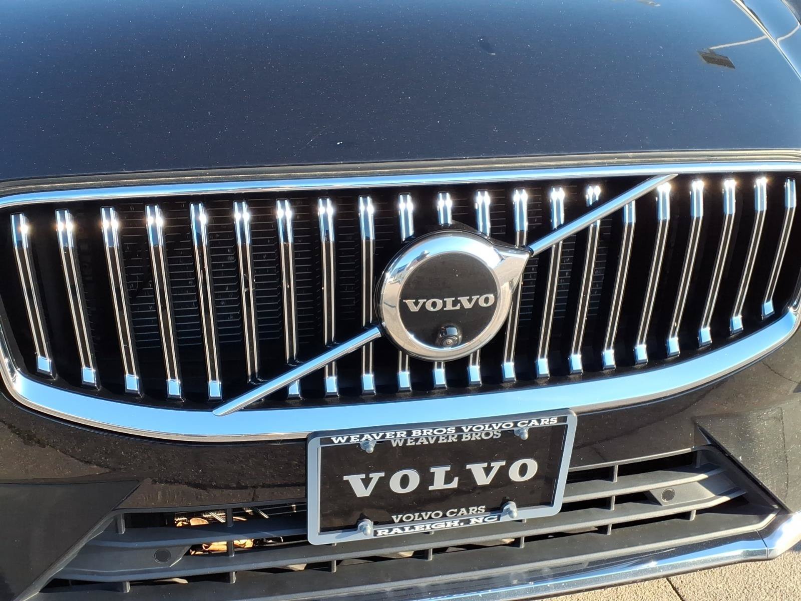 Used 2022 Volvo XC60 B5 Inscription w/ Advanced Package AWD/4WD image 11