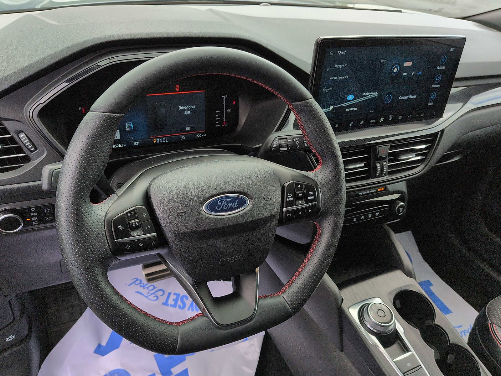 Used 2024 Ford Escape ST-Line w/ Tech Pack #1 AWD/4WD image 12