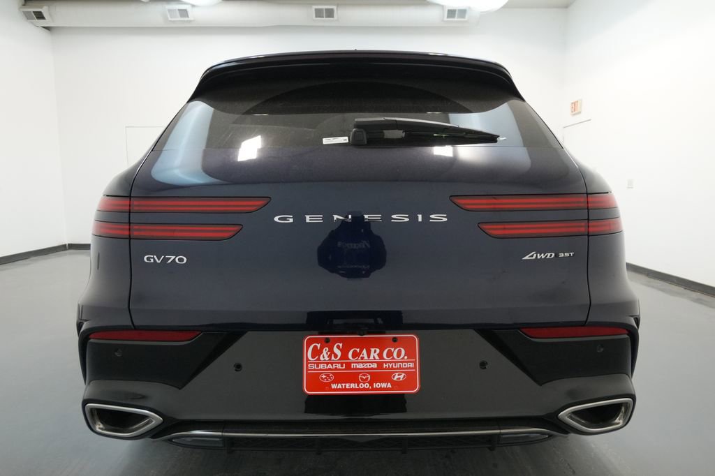 New 2026 Genesis GV70 3.5T Sport Prestige image 8