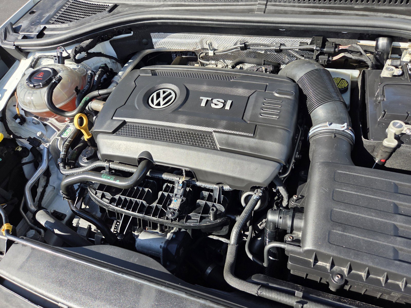 Used 2019 Volkswagen Jetta GLI image 24