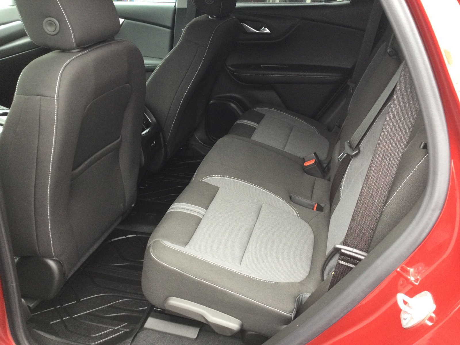 Used 2025 Chevrolet Blazer LT w/ Convenience Package image 11