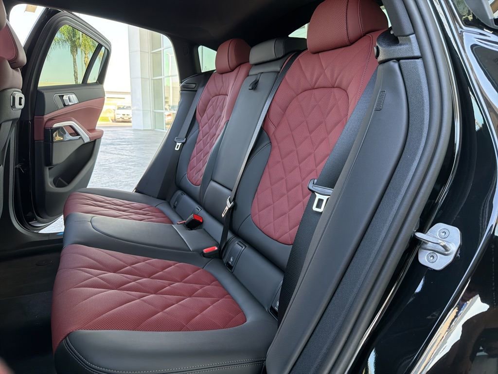 New 2026 BMW X6 xDrive40i image 13