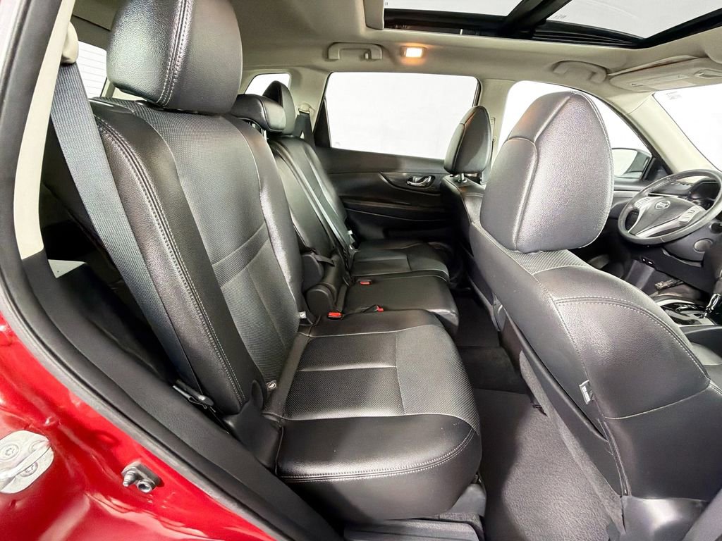 Used 2016 Nissan Rogue SL image 27