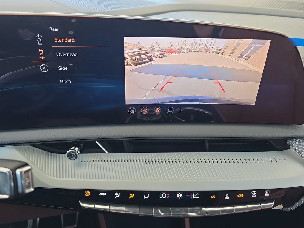 Used 2026 Cadillac Optiq Luxury 2 RWD image 15