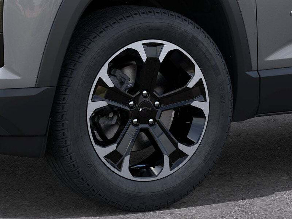 New 2026 Chevrolet Equinox LT w/ Convenience Package II FWD image 69