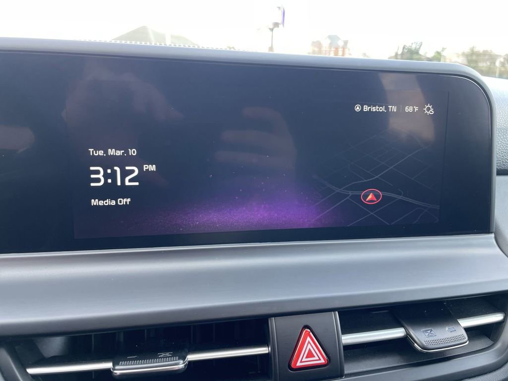 Certified 2024 Kia Seltos EX image 13