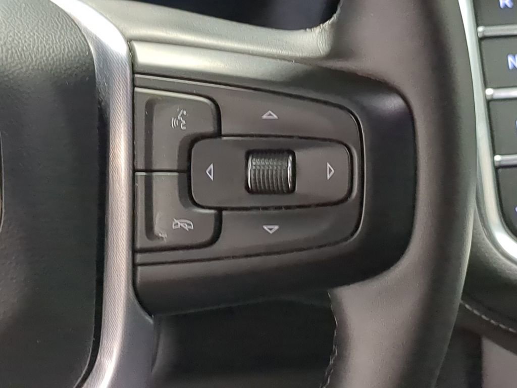 Used 2023 GMC Yukon SLT w/ SLT Luxury Package AWD/4WD image 30