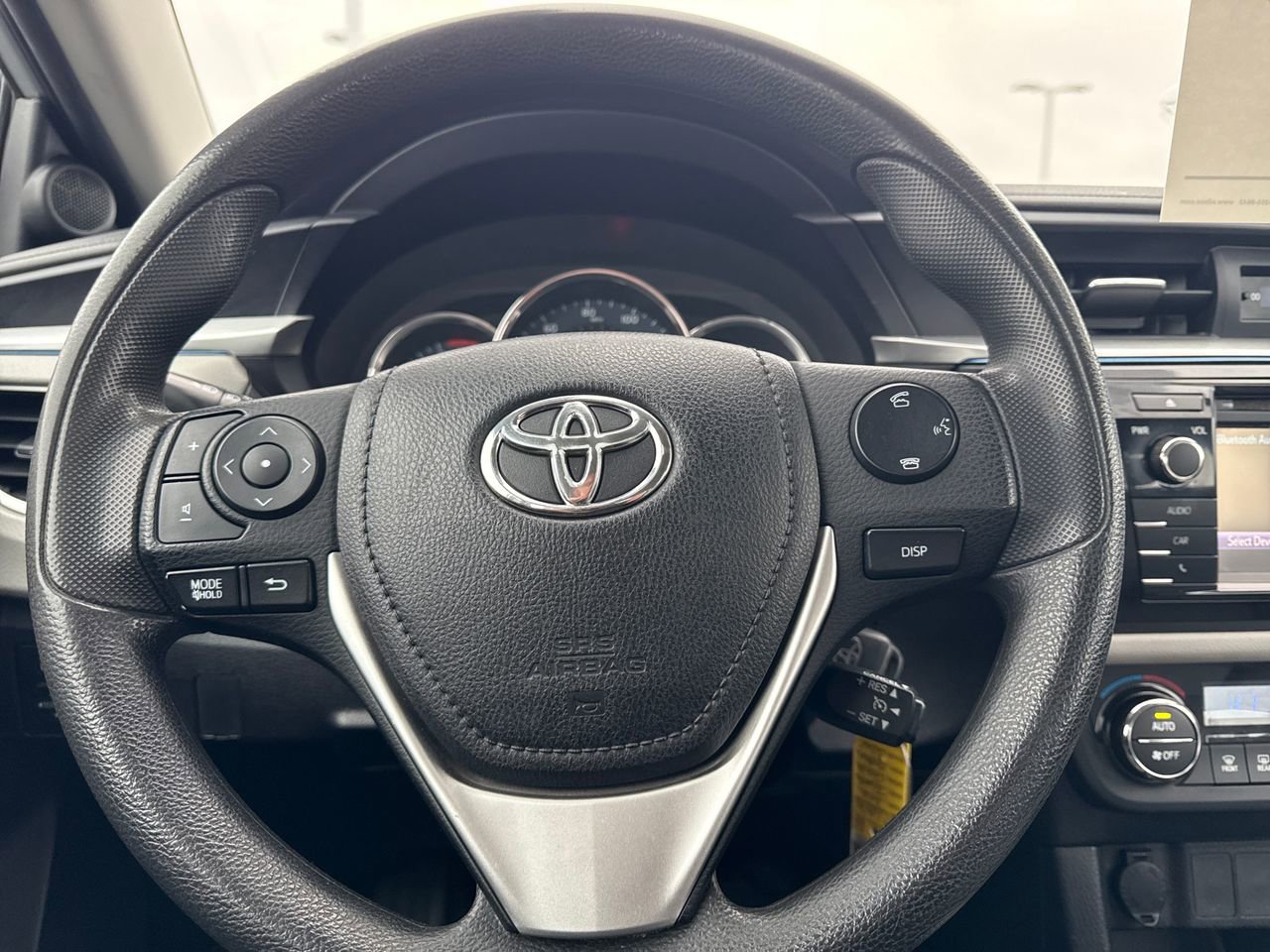 Used 2016 Toyota Corolla LE image 17