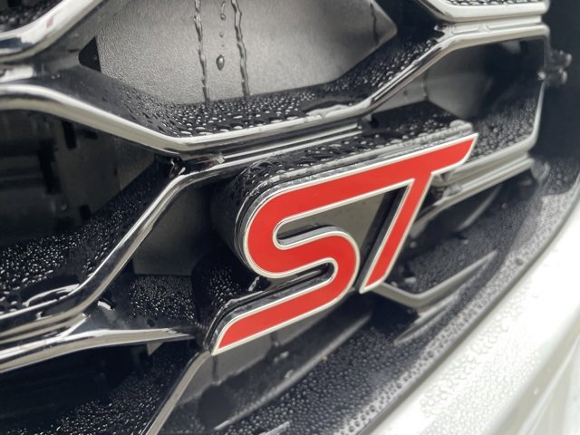 New 2026 Ford Explorer ST w/ Sun And Sound Package image 32