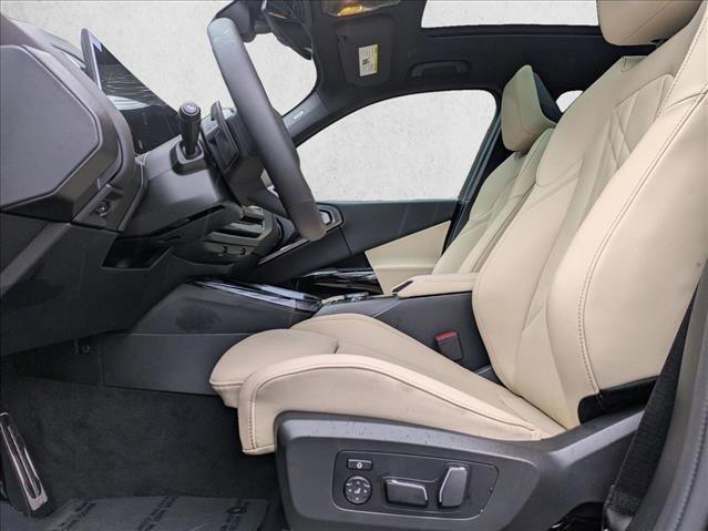 Used 2026 BMW X3 xDrive30 w/ Premium Package image 4