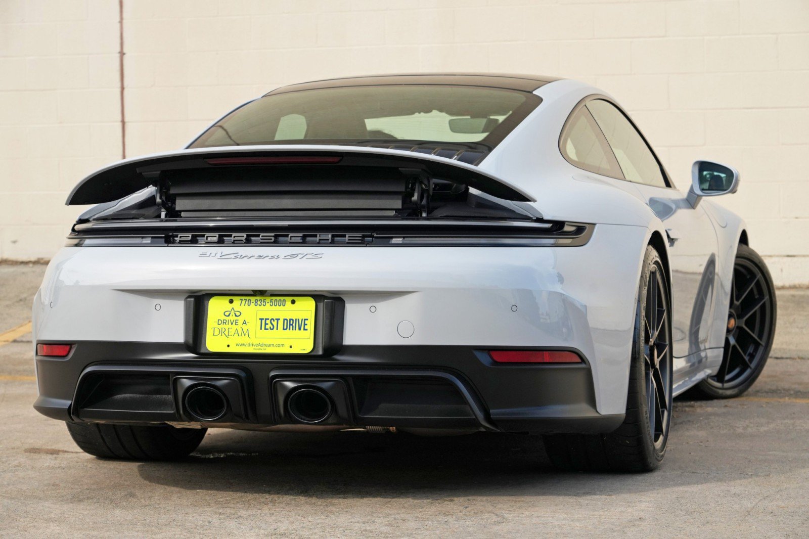 Used 2025 Porsche 911 Carrera GTS RWD image 5