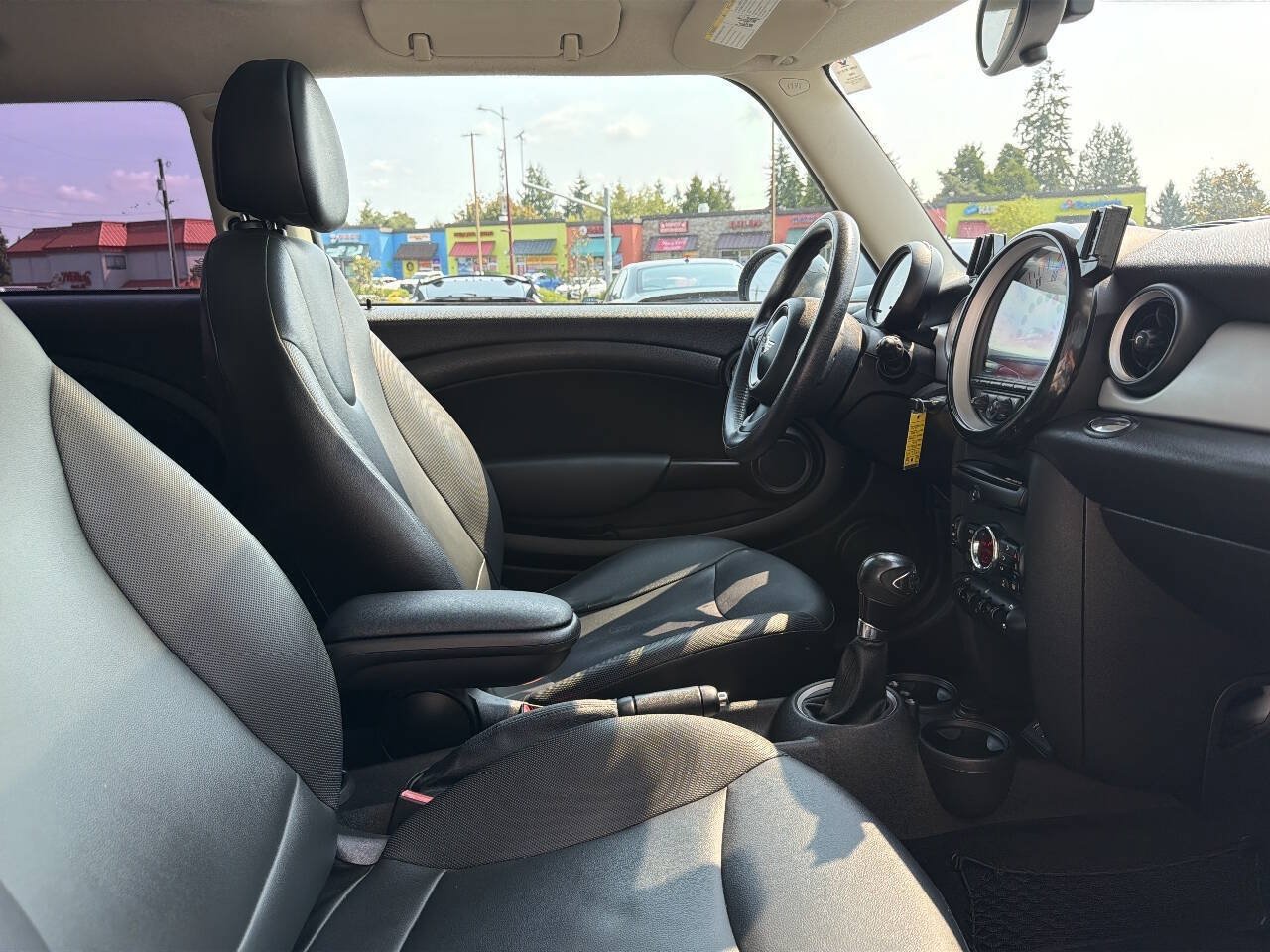 Used 2013 MINI Cooper Clubman FWD image 15