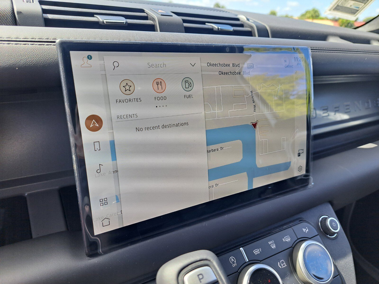 Used 2025 Land Rover Defender 130 V8 image 13