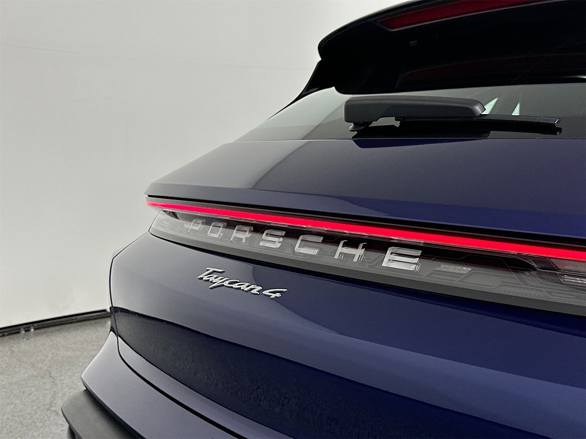 Certified 2024 Porsche Taycan 4 Cross Turismo image 17