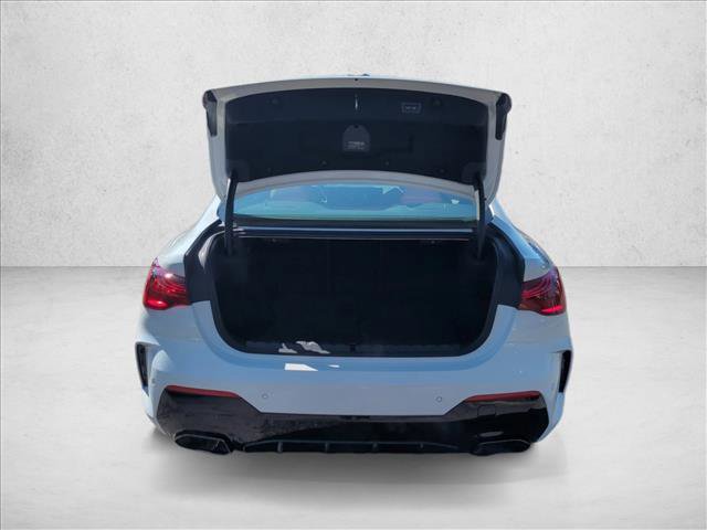 Used 2025 BMW 440i xDrive Coupe w/ Premium Package image 6