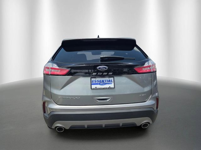 Certified 2024 Ford Edge Titanium AWD/4WD image 4