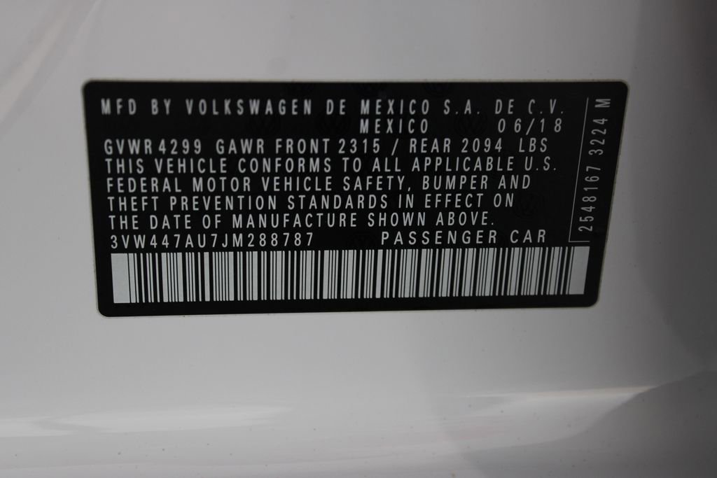 Used 2018 Volkswagen GTI SE image 29