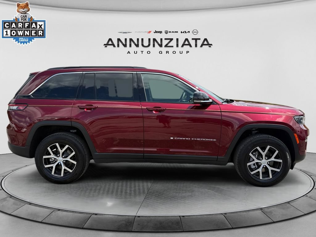 Used 2025 Jeep Grand Cherokee Limited AWD/4WD image 6