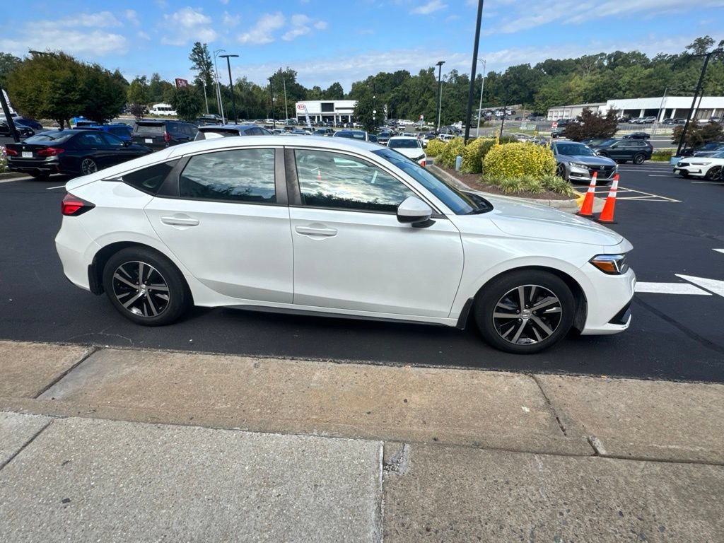 Used 2024 Honda Civic LX image 6