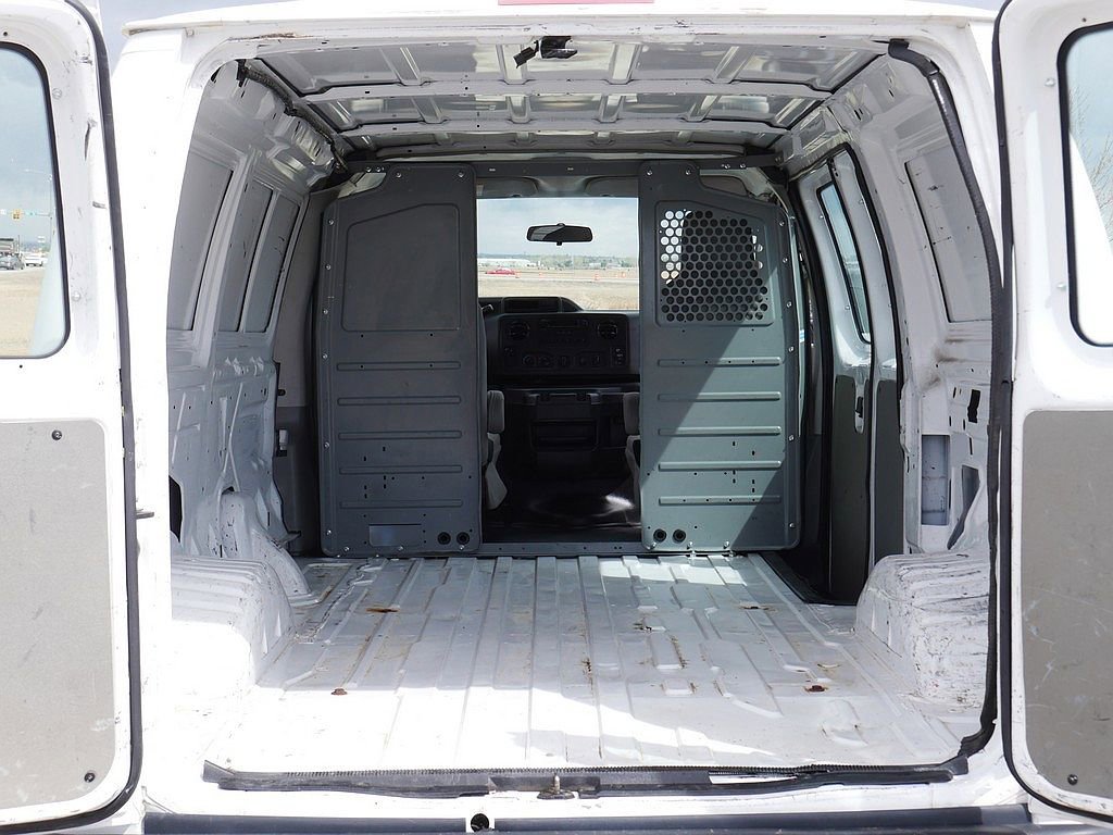 Used 2013 Ford E-250 and Econoline 250 RWD image 42