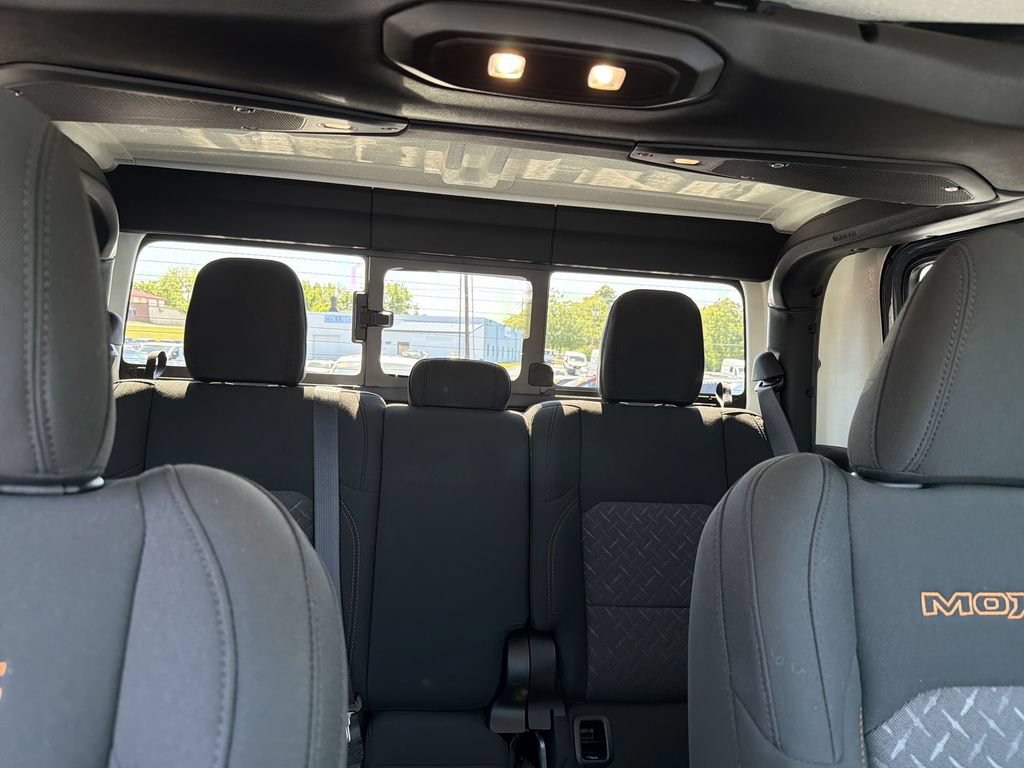 Used 2025 Jeep Gladiator Mojave w/ Convenience Group AWD/4WD image 13
