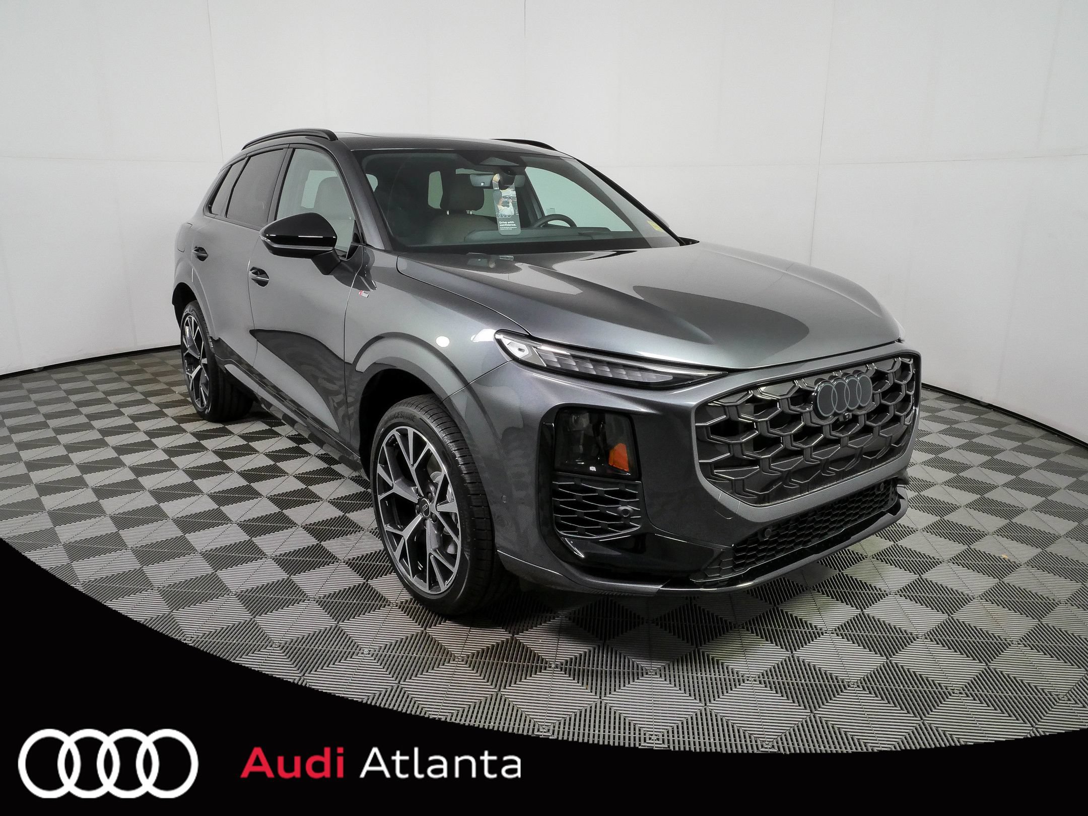 New 2026 Audi Q3 quattro 2.0T