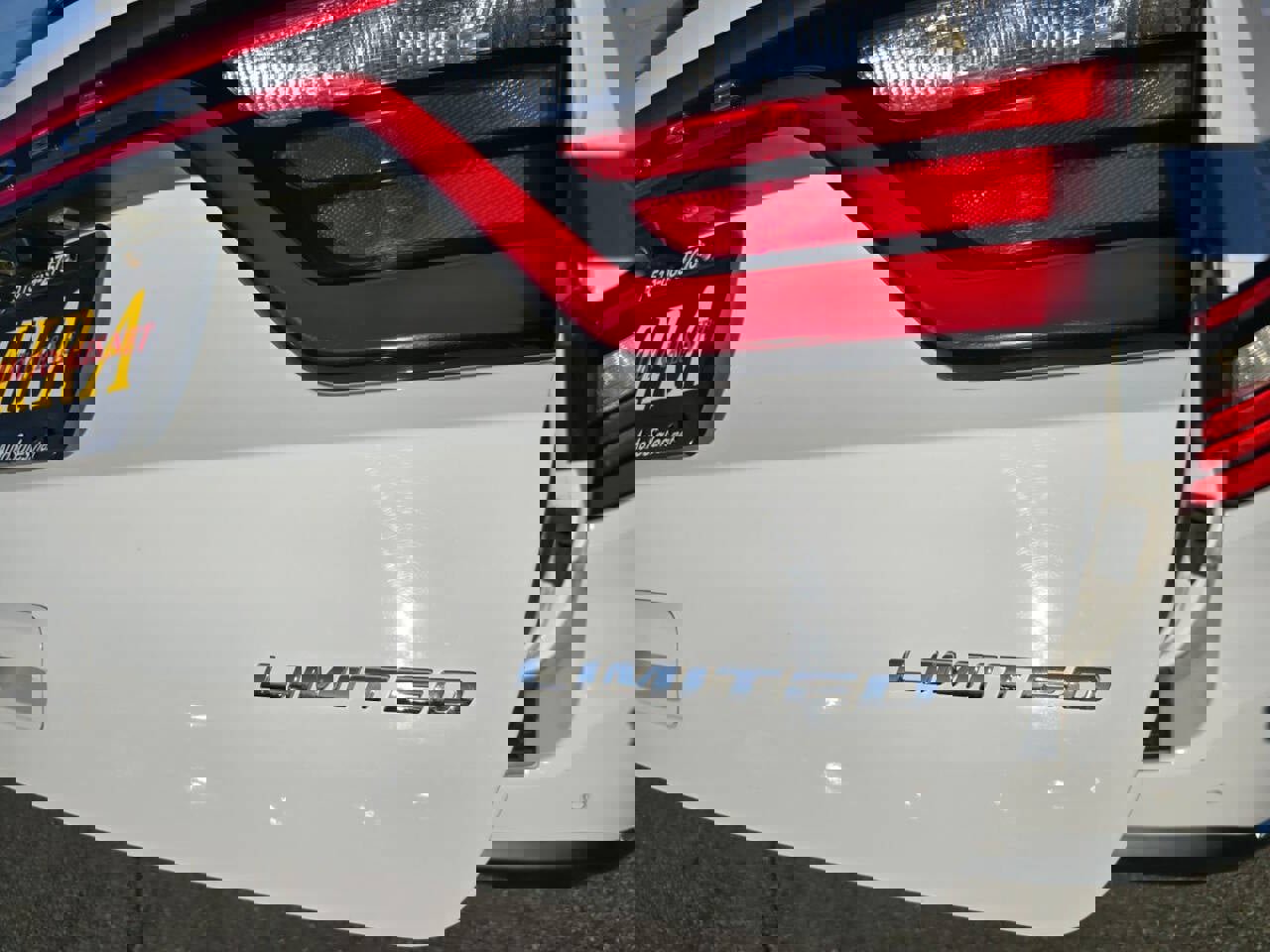 Used 2016 Dodge Durango Limited w/ Nav & Power Liftgate Group image 21