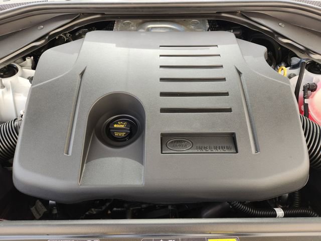 New 2026 Land Rover Range Rover SE image 21