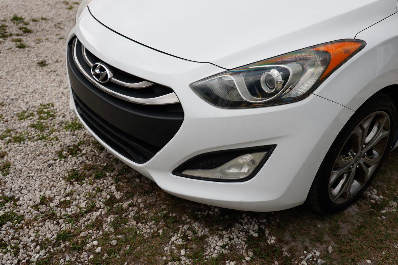 Used 2013 Hyundai Elantra GT w/ Style Pkg image 24
