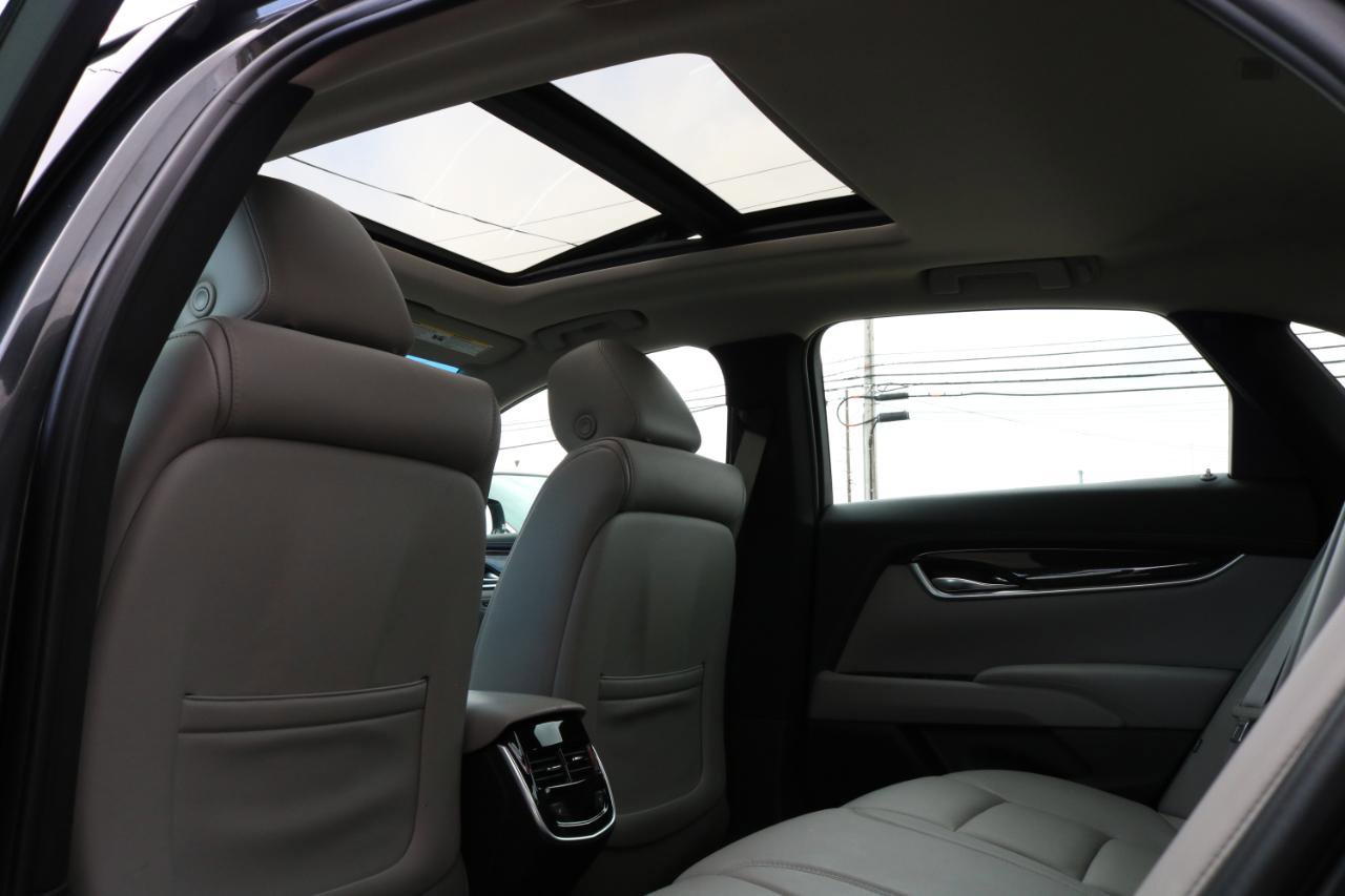 Used 2016 Cadillac XTS Luxury w/ Driver Awareness Package image 38