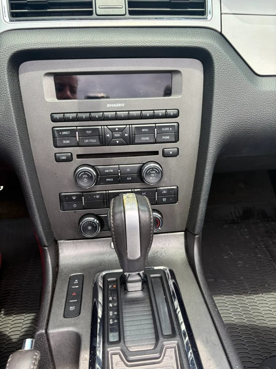 Used 2014 Ford Mustang Premium RWD image 19