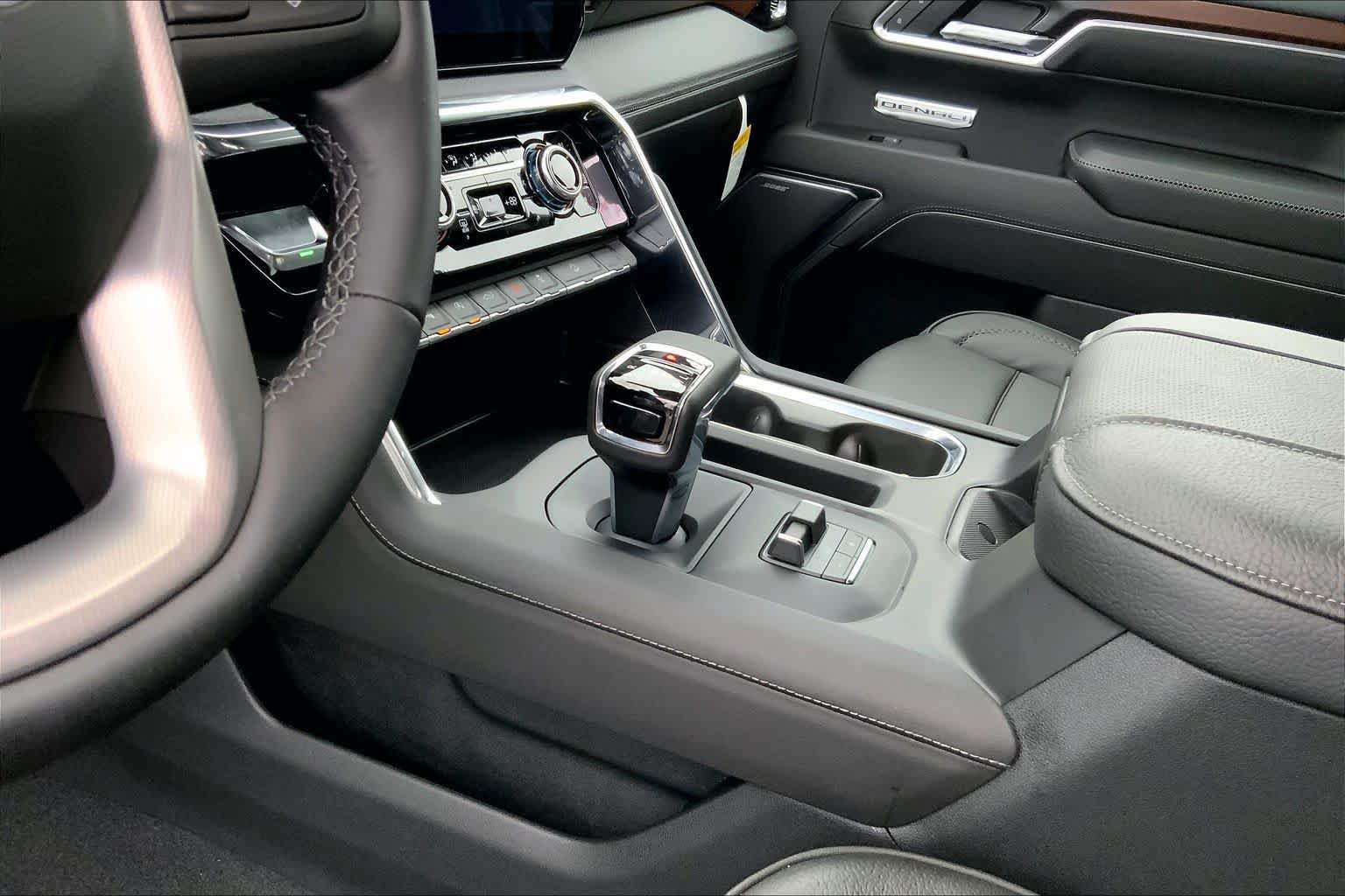 New 2026 GMC Sierra 1500 Denali AWD/4WD image 5