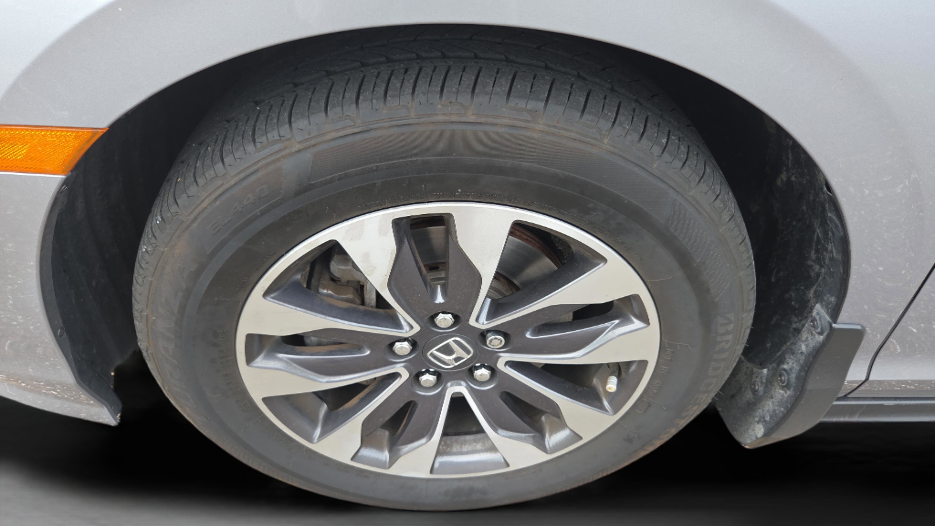 Certified 2024 Honda Odyssey EX-L image 36