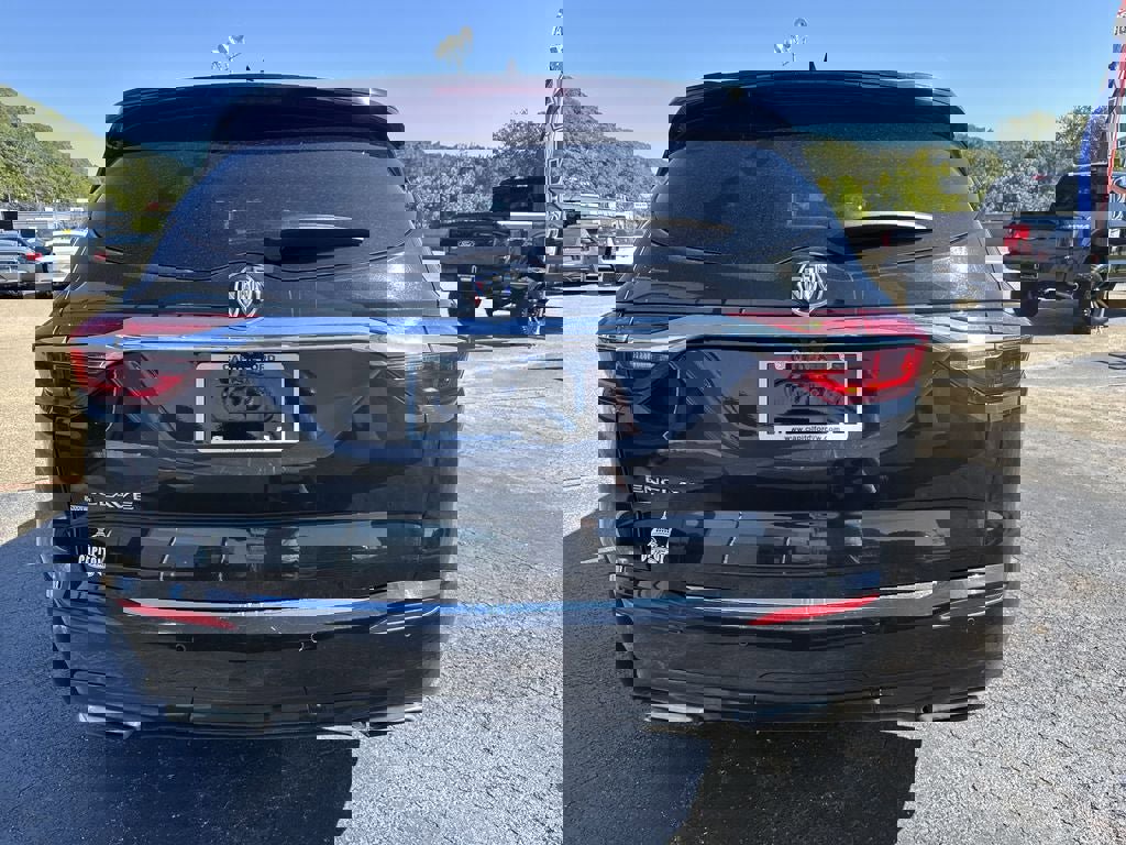 Used 2021 Buick Enclave Avenir w/ Avenir Technology Package image 5