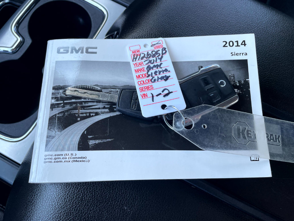 Used 2014 GMC Sierra 1500 SLT w/ SLT Crew Cab Value Package AWD/4WD image 21