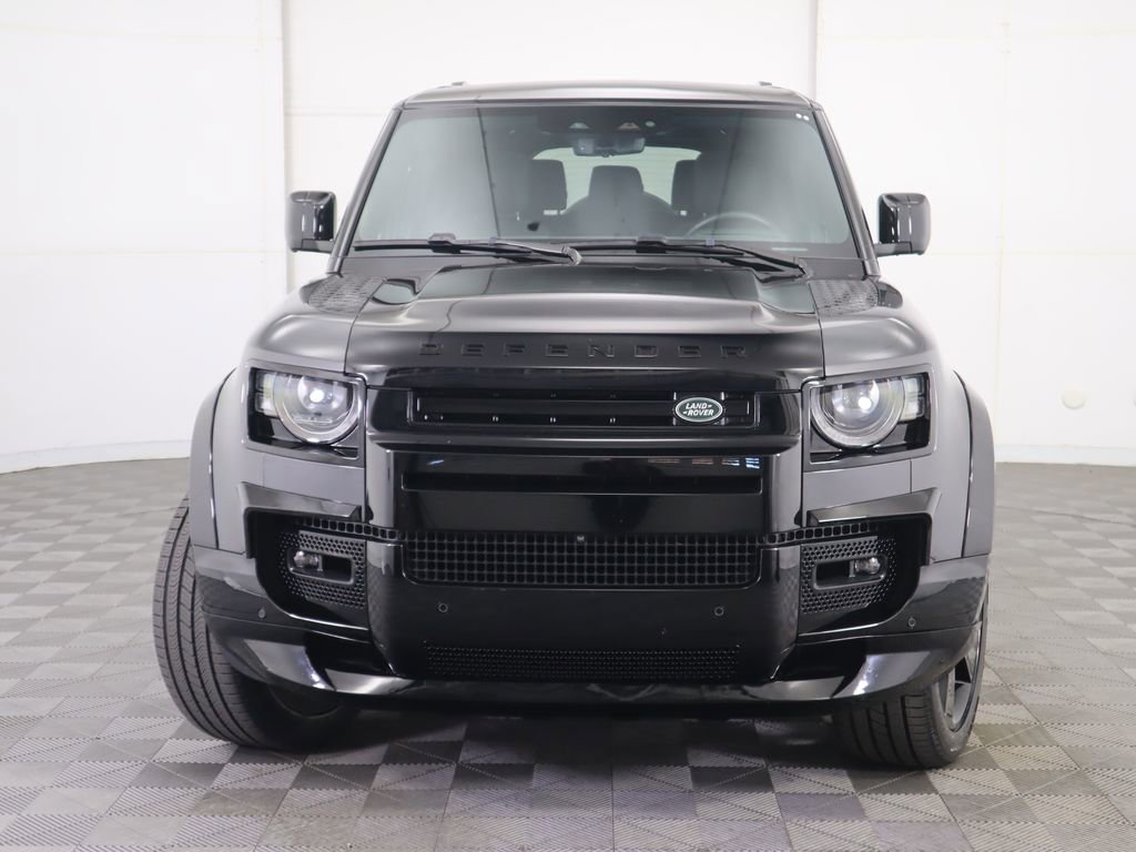 Used 2024 Land Rover Defender 130 X image 2