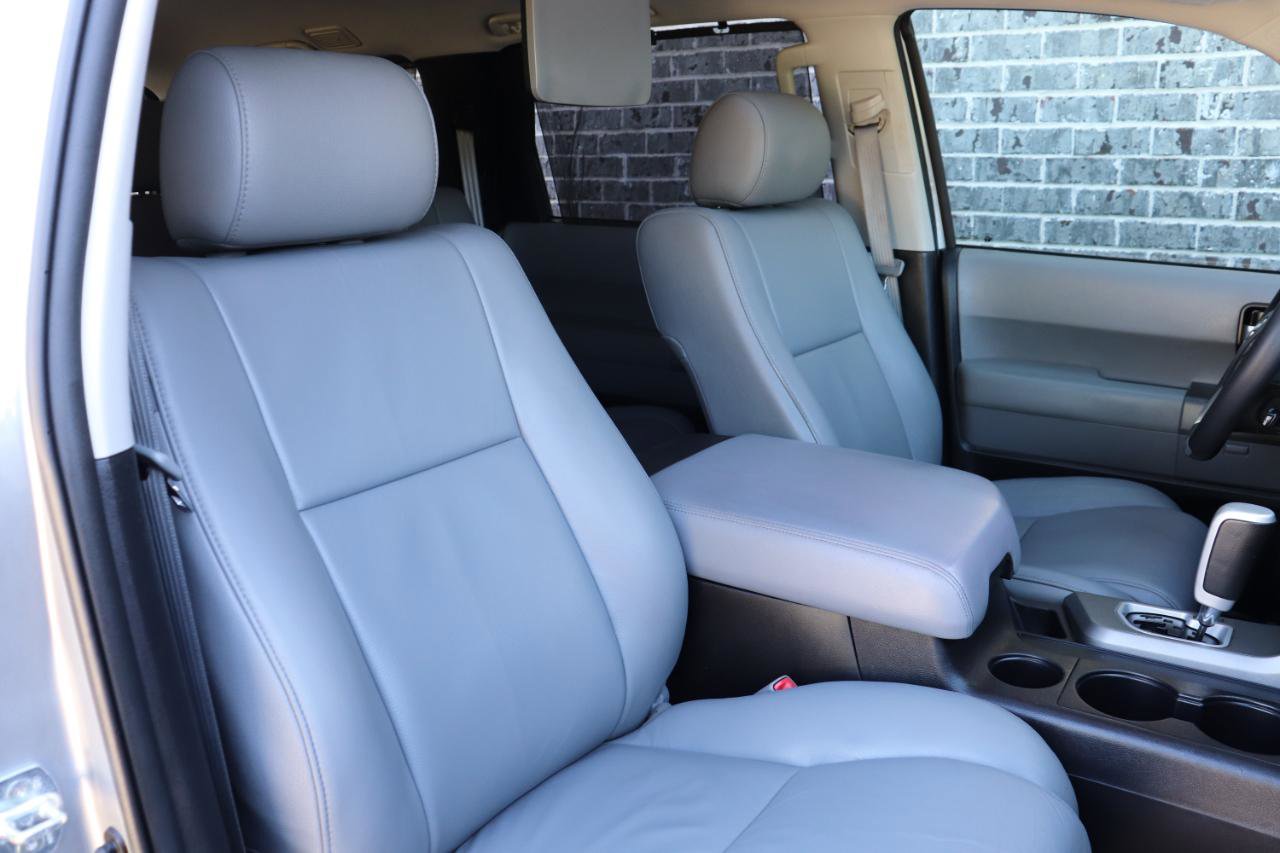 Used 2016 Toyota Sequoia Limited image 27