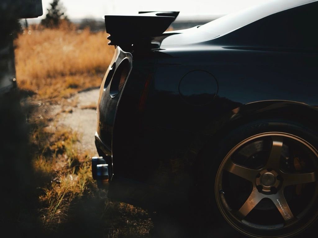 Used 2019 Nissan GT-R Premium w/ Premium Interior Package image 19