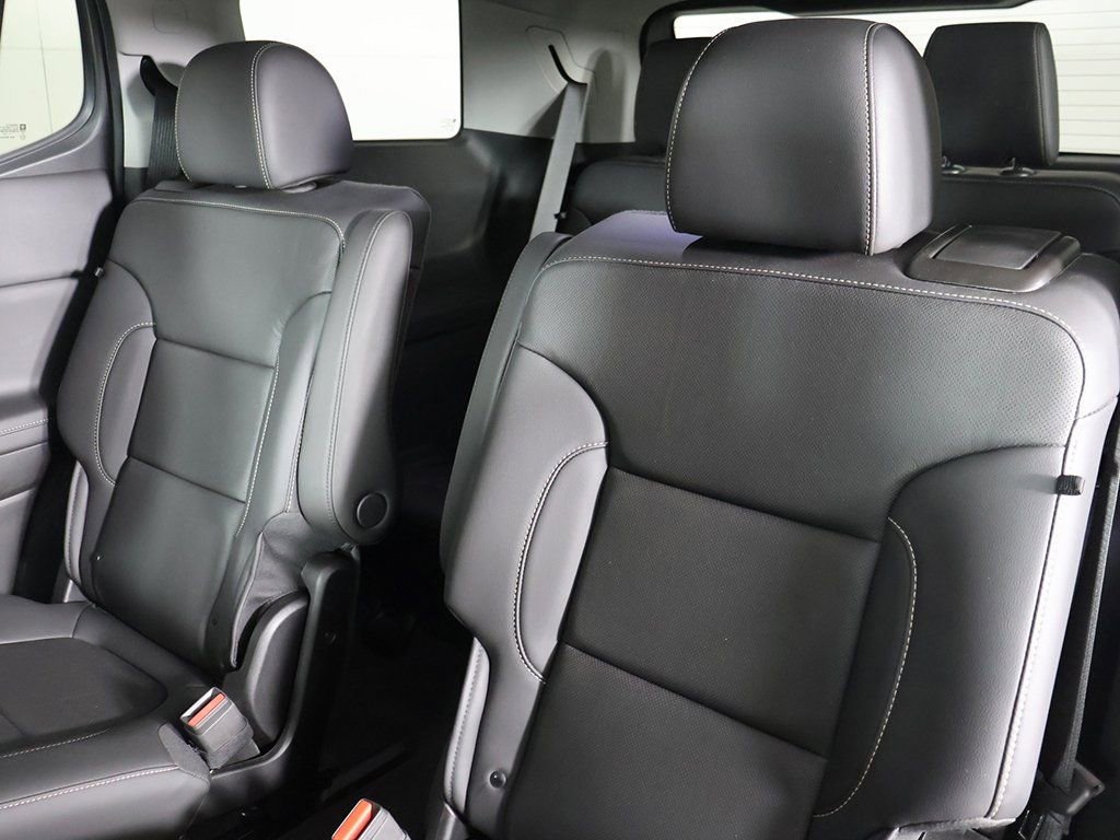 Used 2023 GMC Acadia SLT w/ Elevation Edition image 35