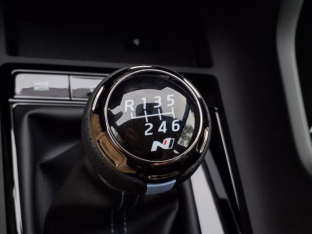 New 2025 Hyundai Elantra N image 22