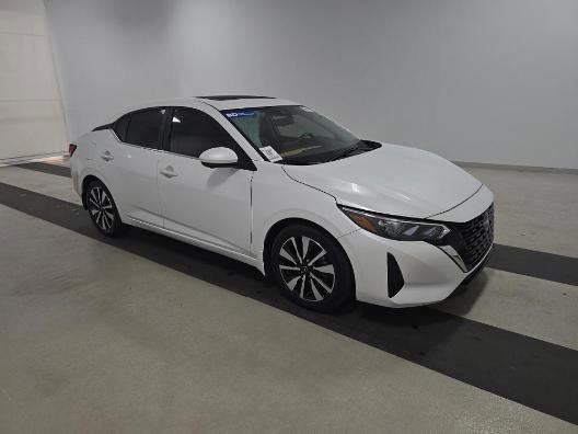 Used 2024 Nissan Sentra SV w/ SV Premium Package image 3